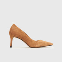 betts low heels