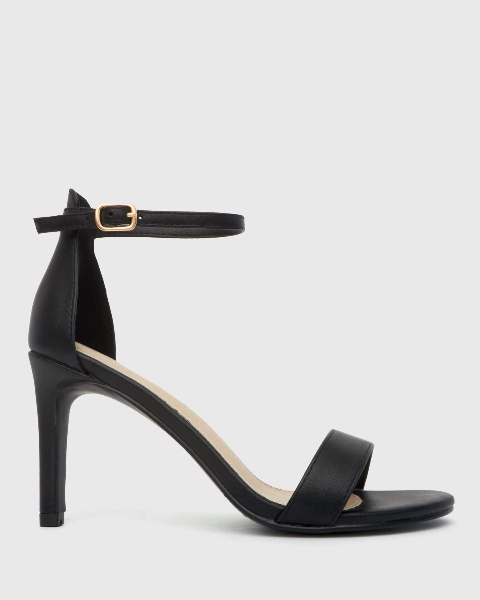 Black best sale heels betts