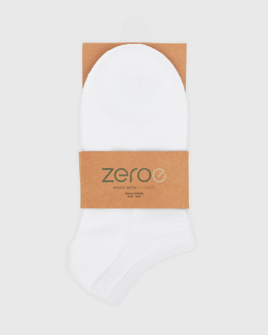 UNISEX WHITE BAMBOO ANKLE SOCKS S/M