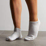 UNISEX WHITE BAMBOO ANKLE SOCKS S/M