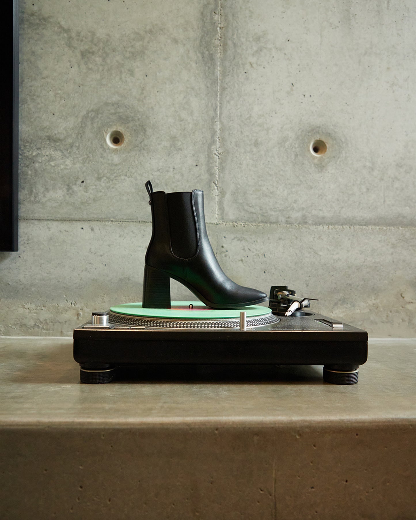 LENI Block Heel Ankle Boots