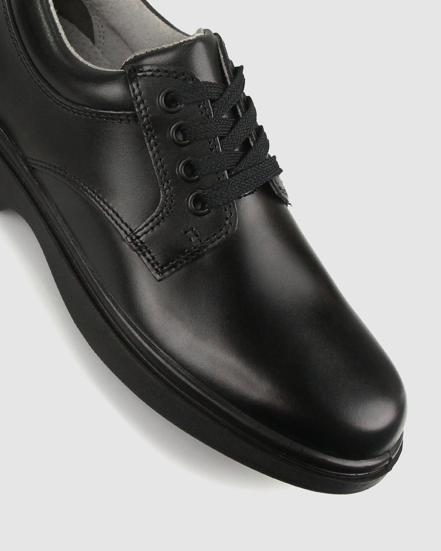 DIRECT D/E Junior Leather School Shoes