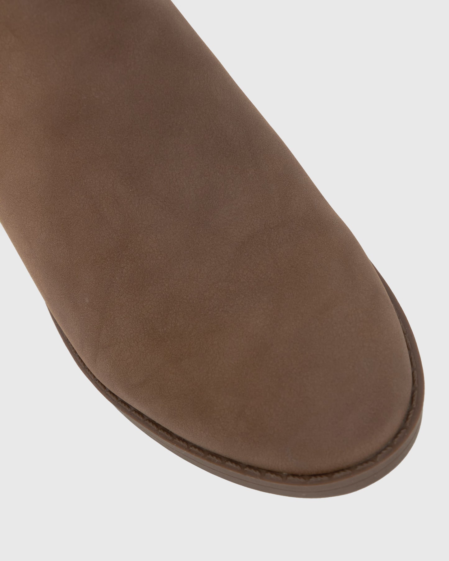 LEE Vegan Block Heel Chelsea Boots