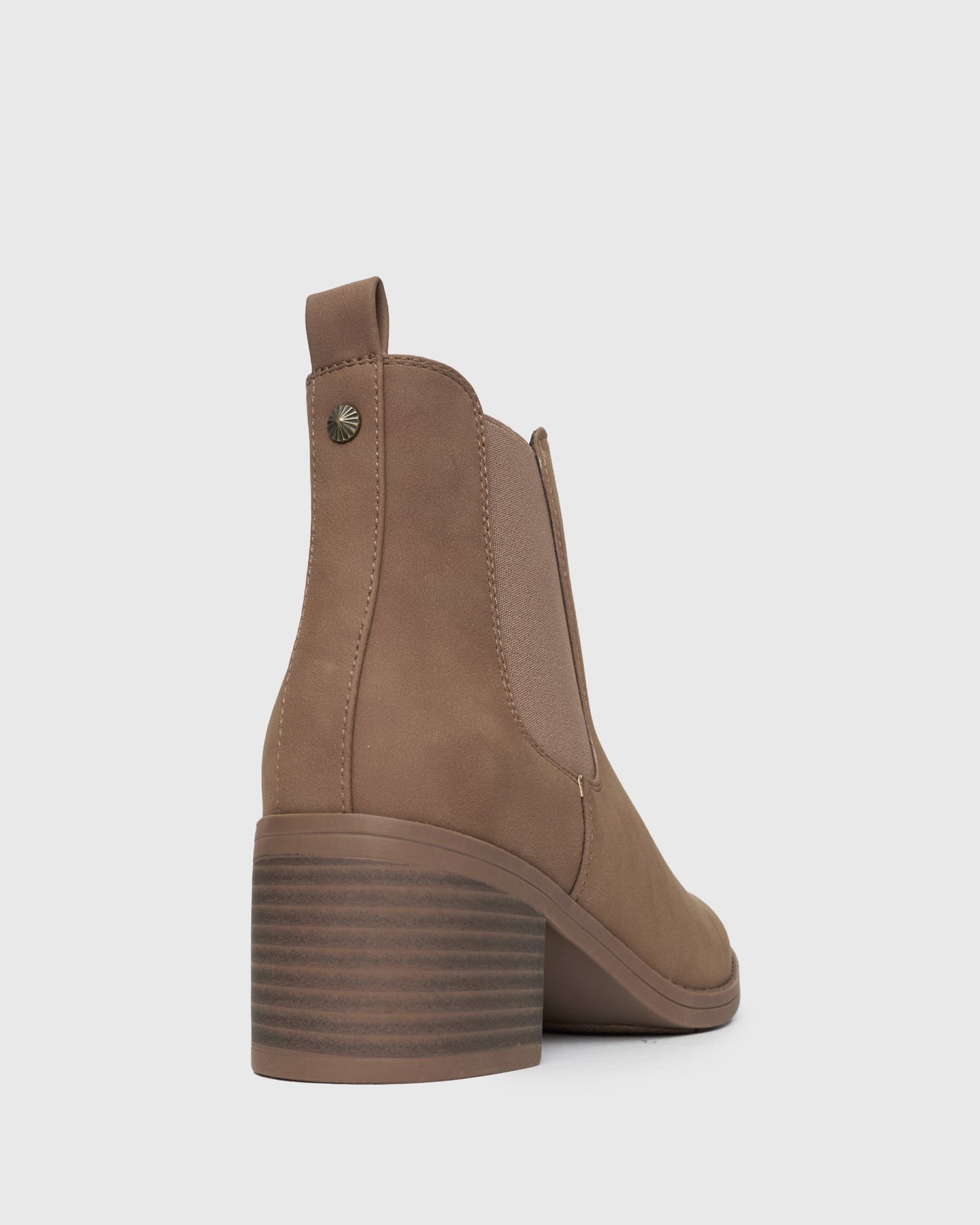 LEE Vegan Block Heel Chelsea Boots