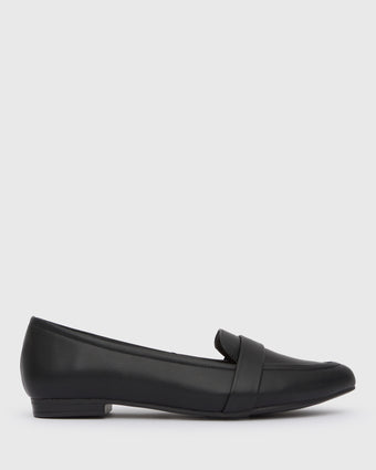 GIANNI Pointed Toe Flats