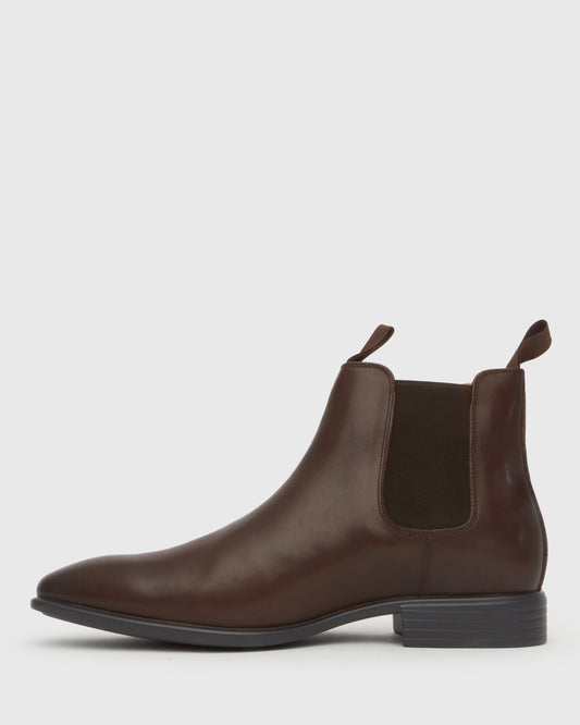 Wider Fit HENRY Leather Chelsea Boots