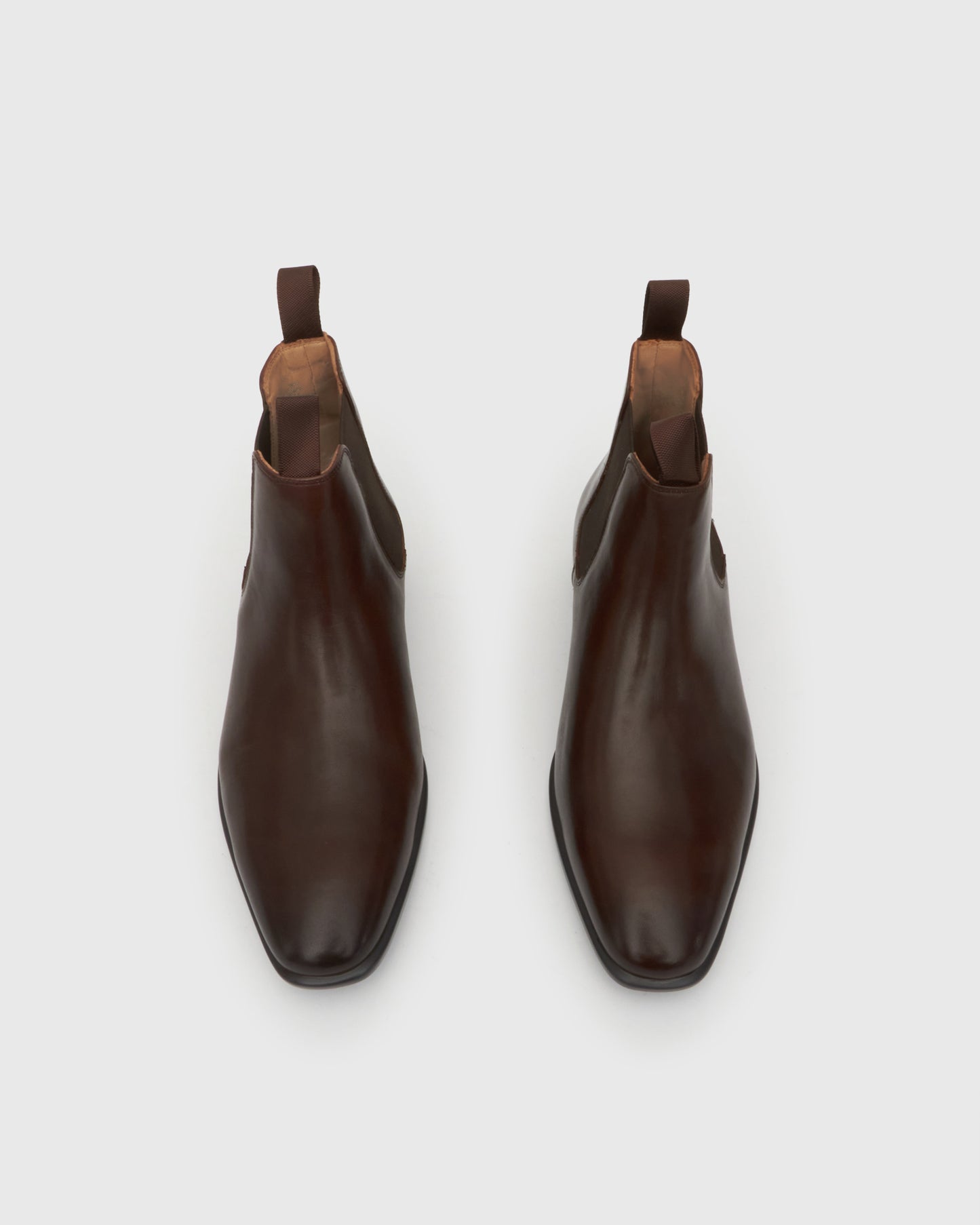 Wider Fit HENRY Leather Chelsea Boots