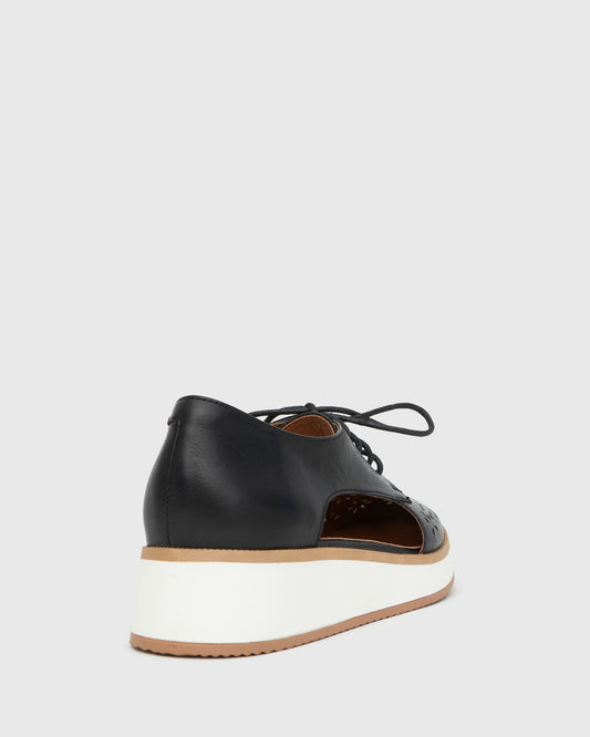 QUIBBLE Leather Cut Out Shoes