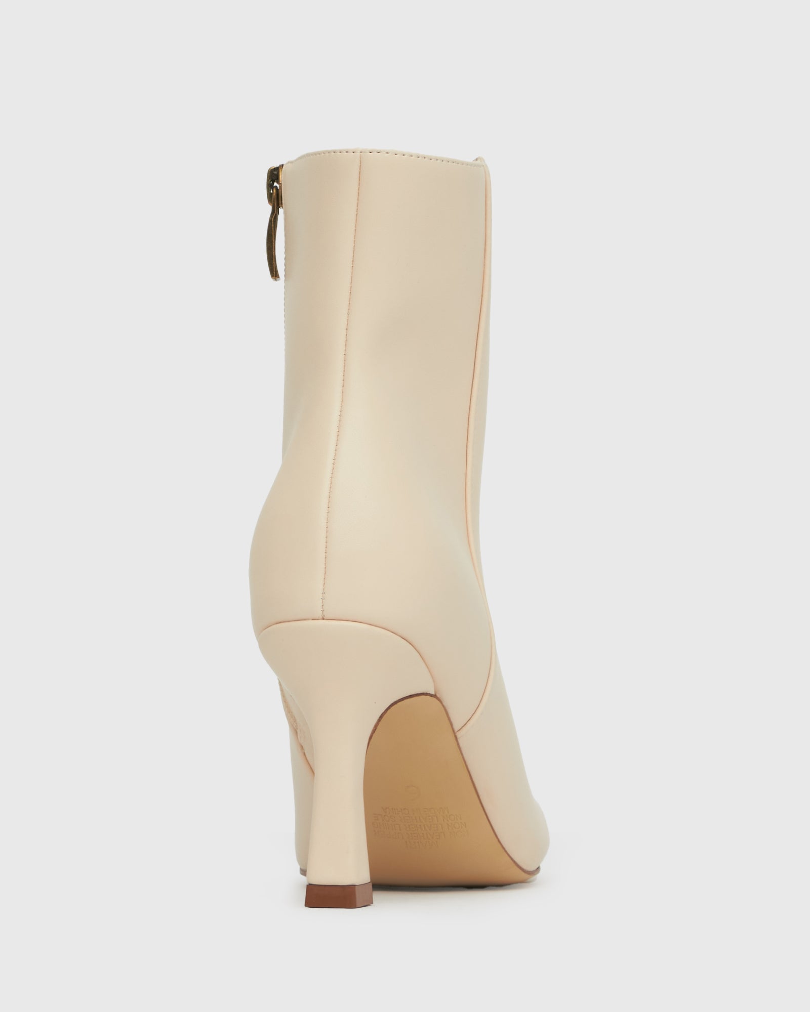White boots betts clearance
