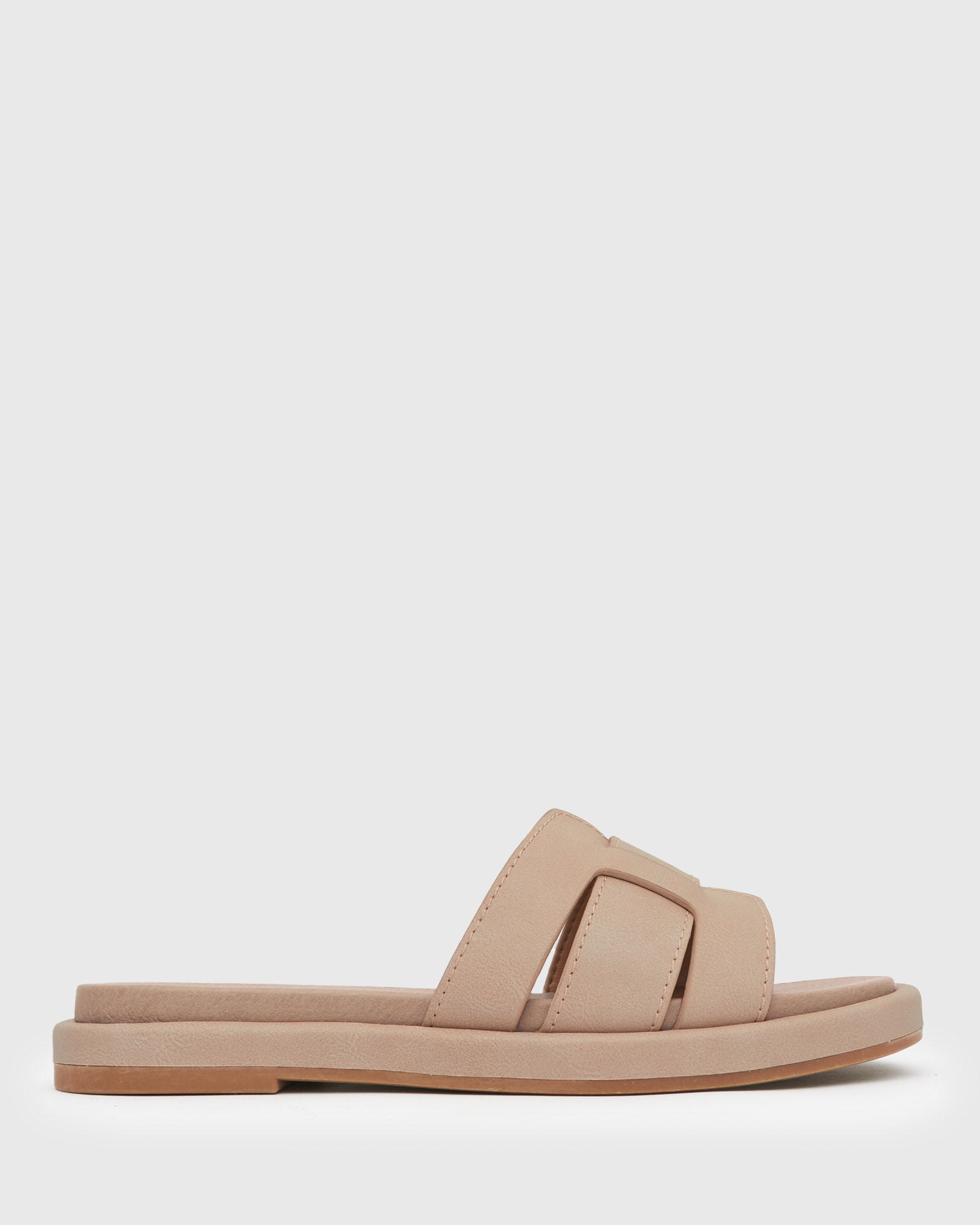 betts BLAIR Round Toe Slides