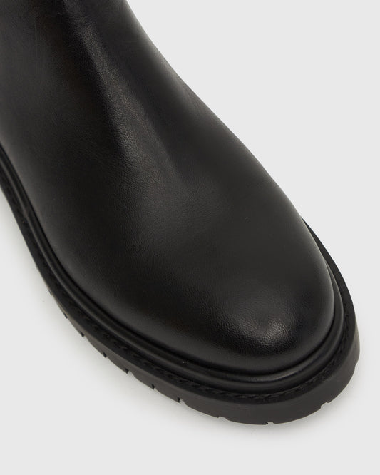 IVY Flat Leather Chelsea Boots