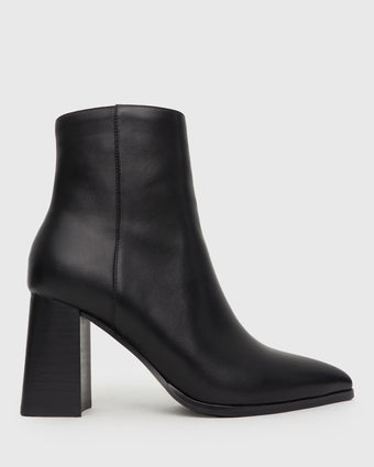 MAX Pointed Toe Ankle Boots