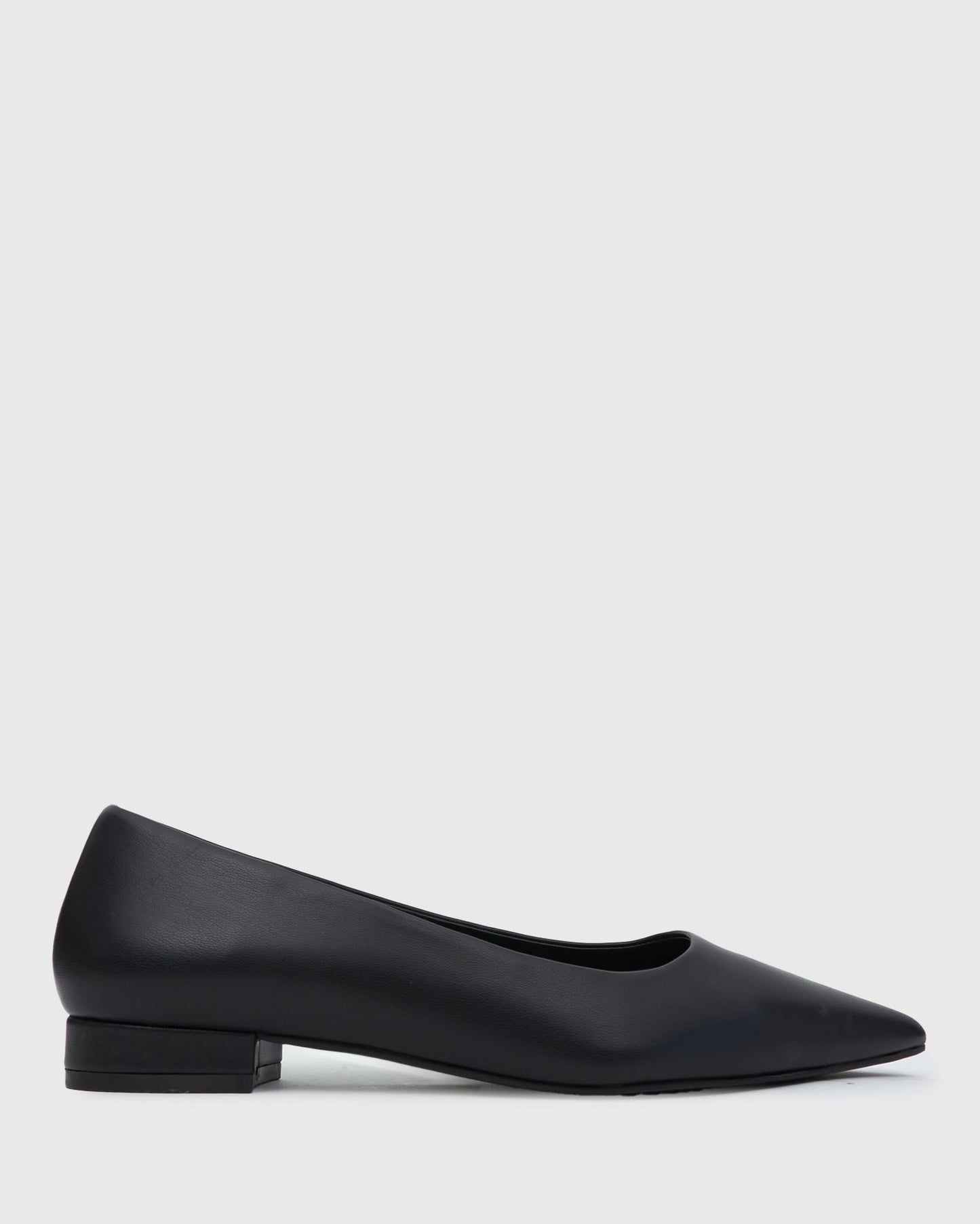 PRE-ORDER MEGA Vegan Point Flats