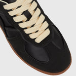 JUNE Low-Top Sneakers
