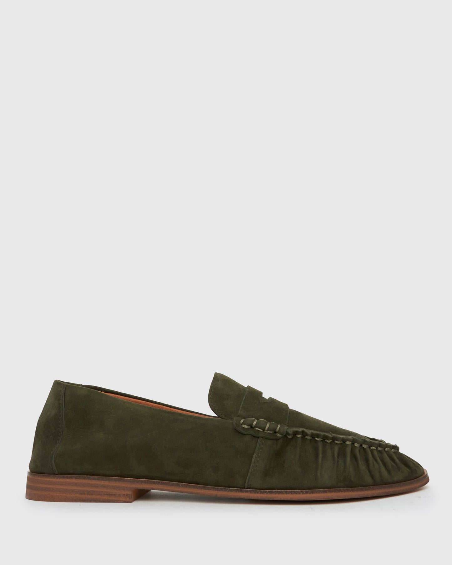 MUSE Suede Loafers