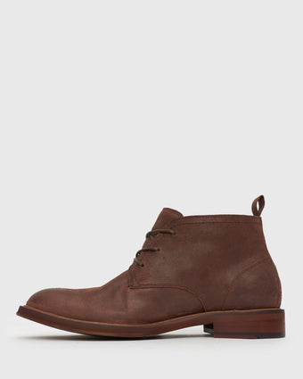 URBAN Leather Chukka Boots