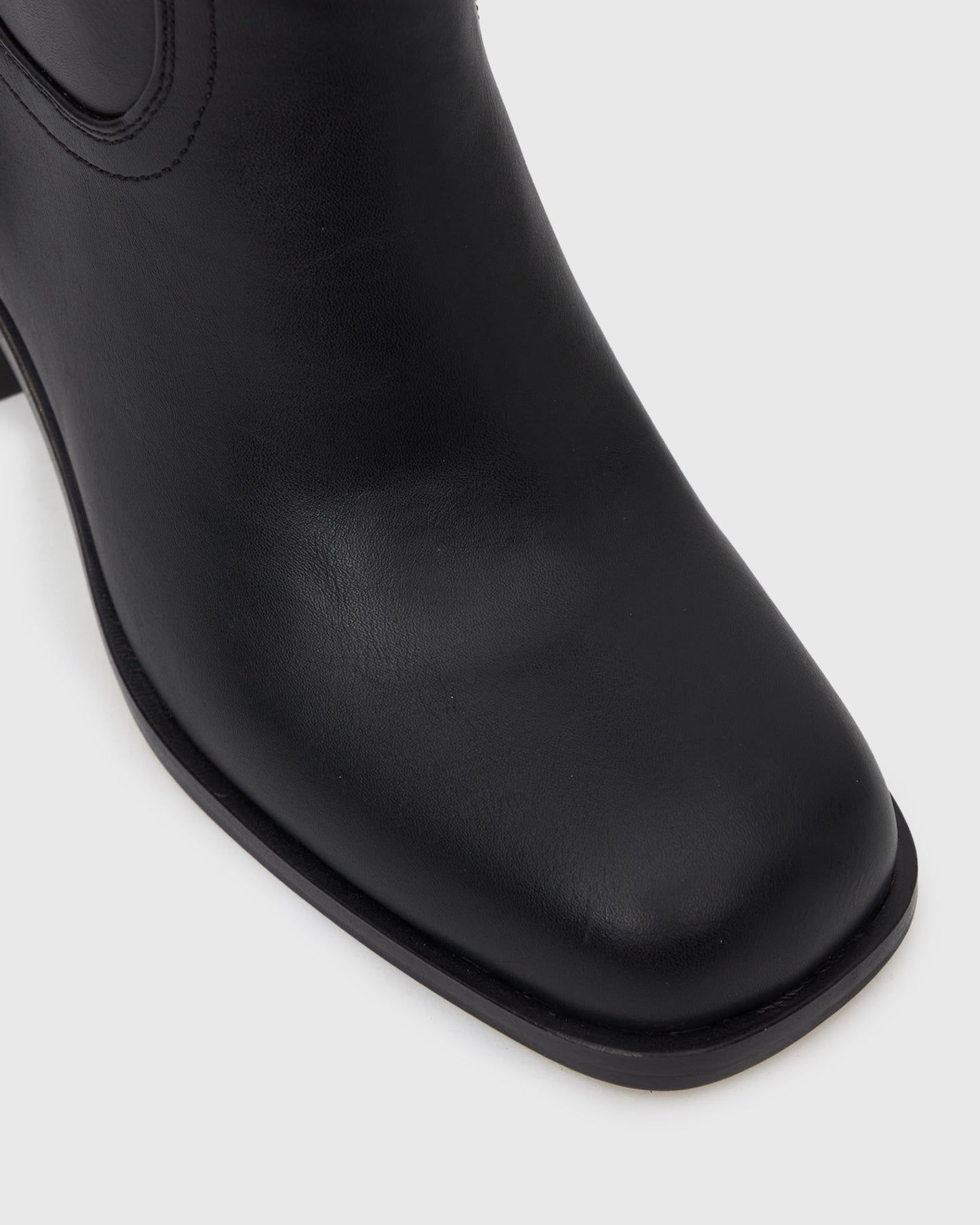 PRE-ORDER VALOUR Block Heel Knee High Boots