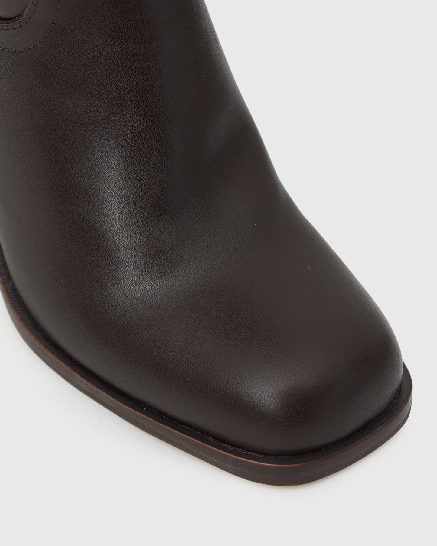 PRE-ORDER VALOUR Block Heel Knee High Boots