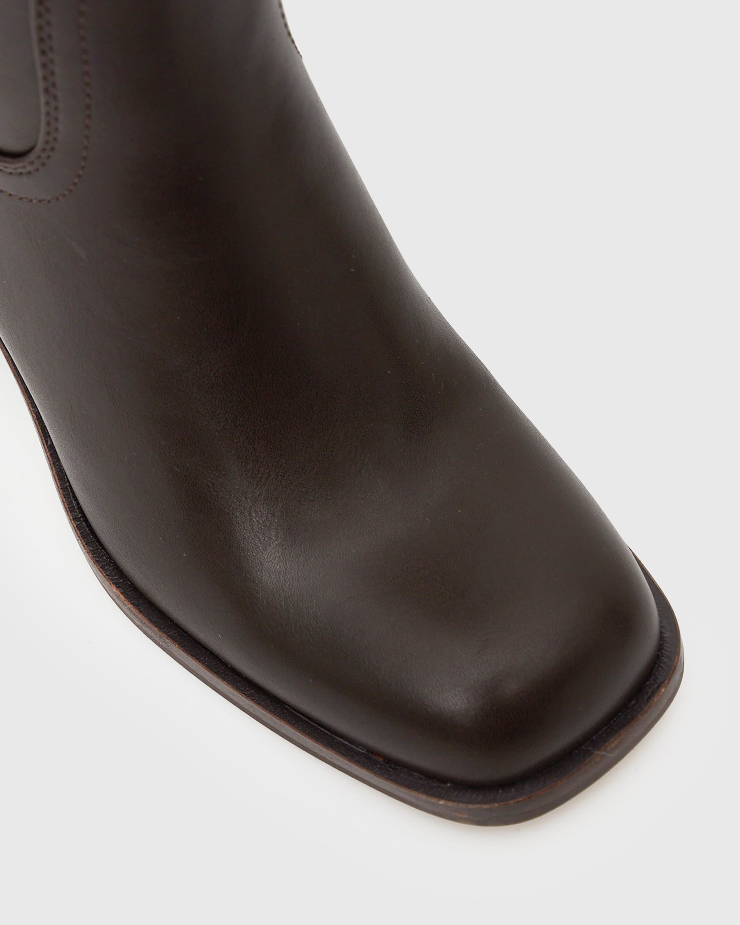VALOUR Block Heel Knee High Boots
