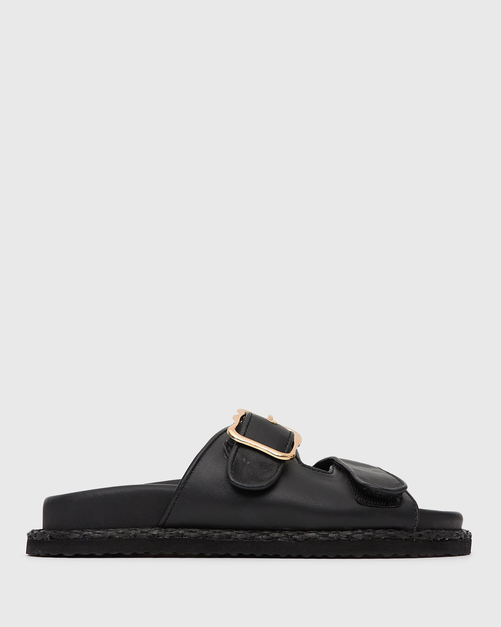 betts MADDIE Feature Buckle Footbed Slides