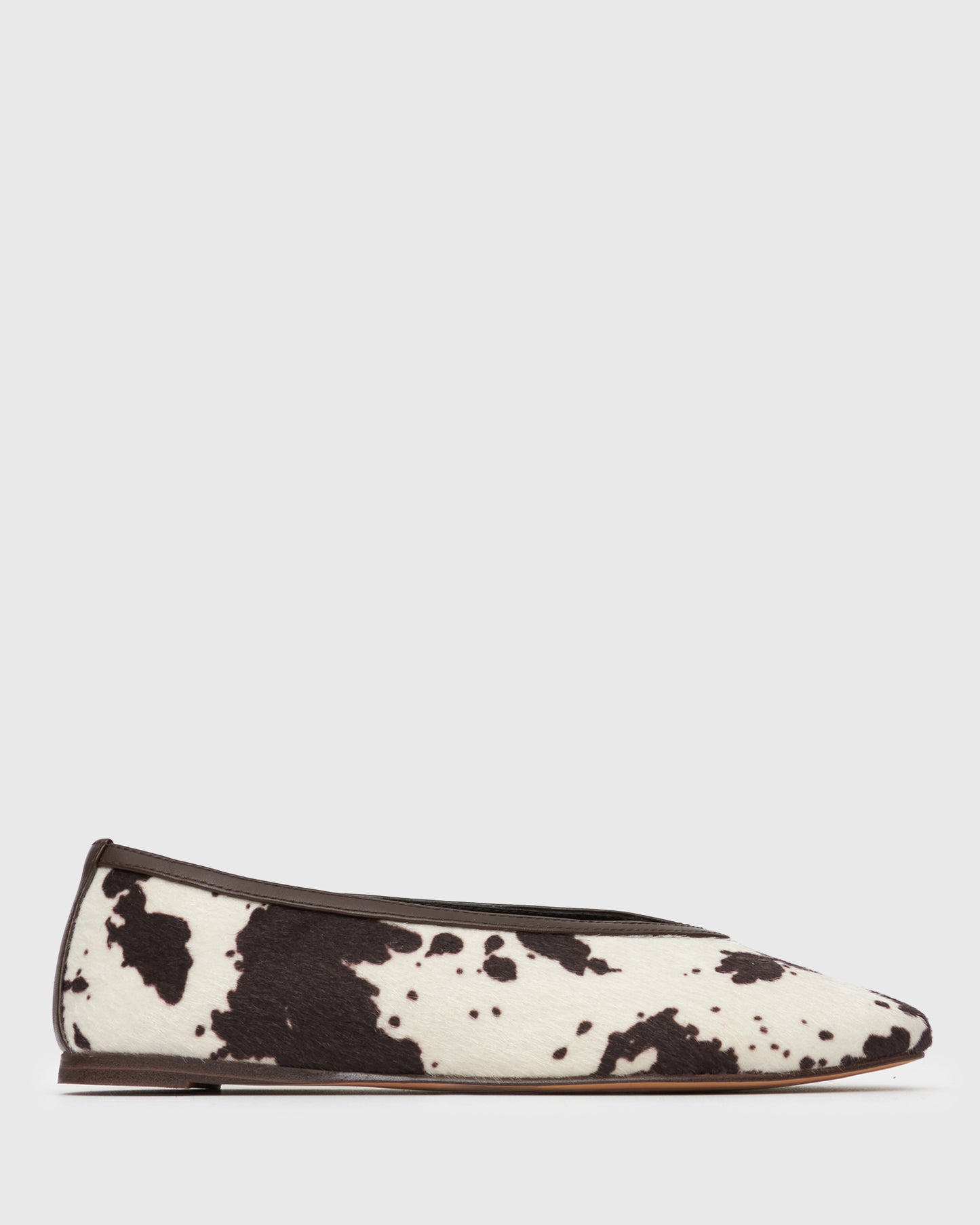 PRE-ORDER LENNOX Round Toe Ballet Flats