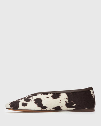PRE-ORDER LENNOX Round Toe Ballet Flats