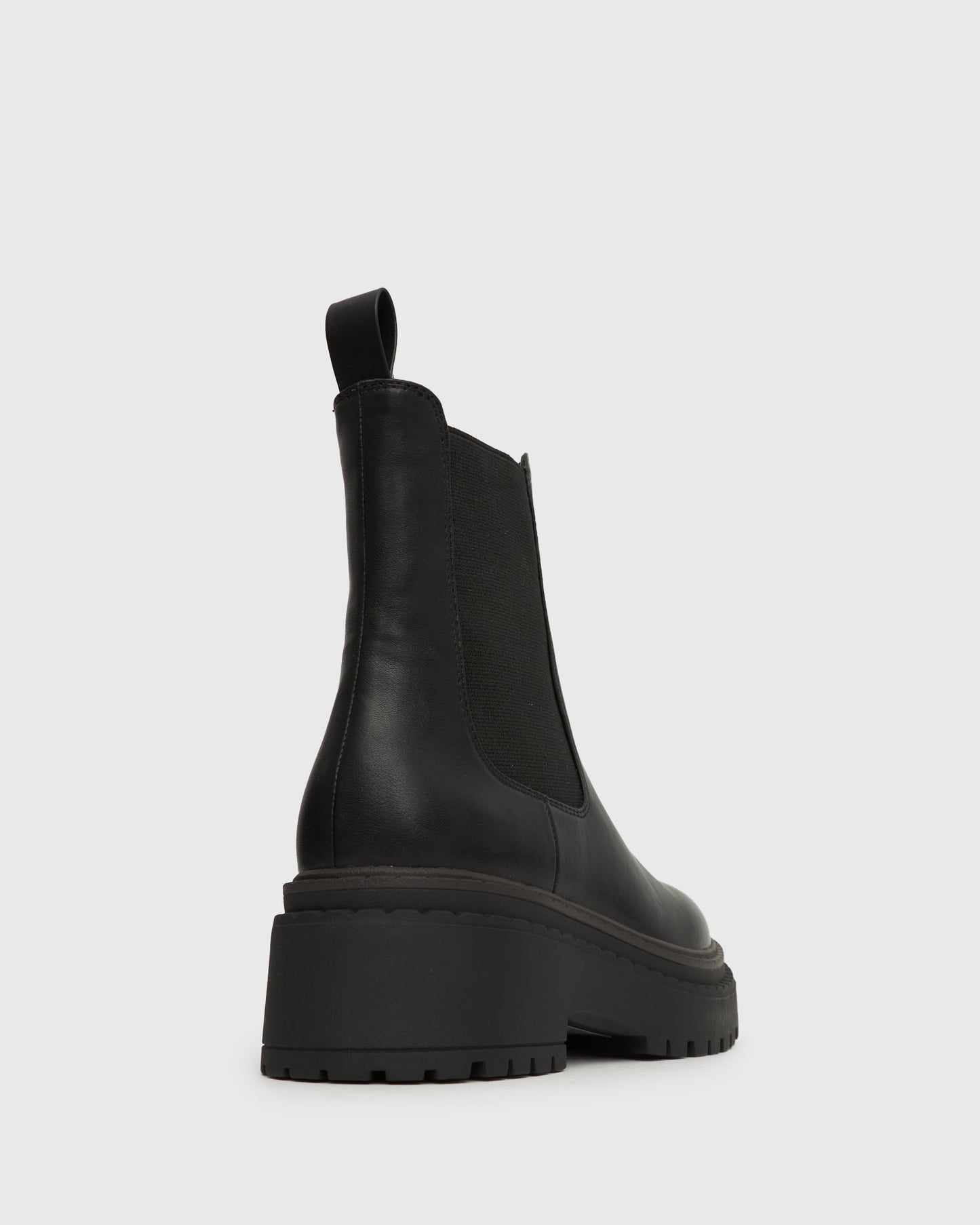 PRE-ORDER RIVER Chunky Chelsea Boots