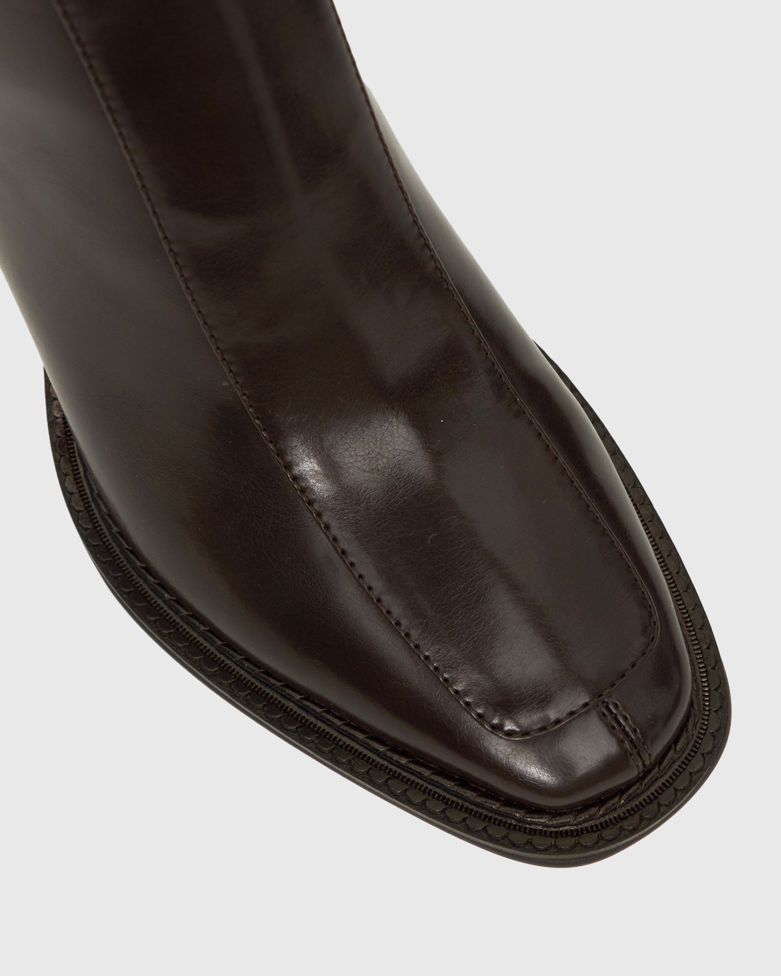 DOWNTOWN Block Heel Chelsea Boots