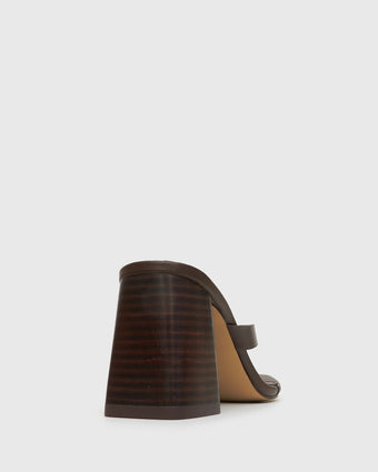 SUNDOWNER Leather Thong Mule Sandals