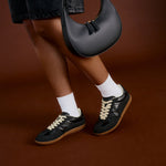 JUNE Low-Top Sneakers