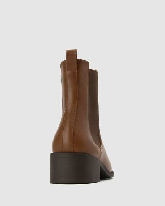 DINGO Round Toe Ankle Boots