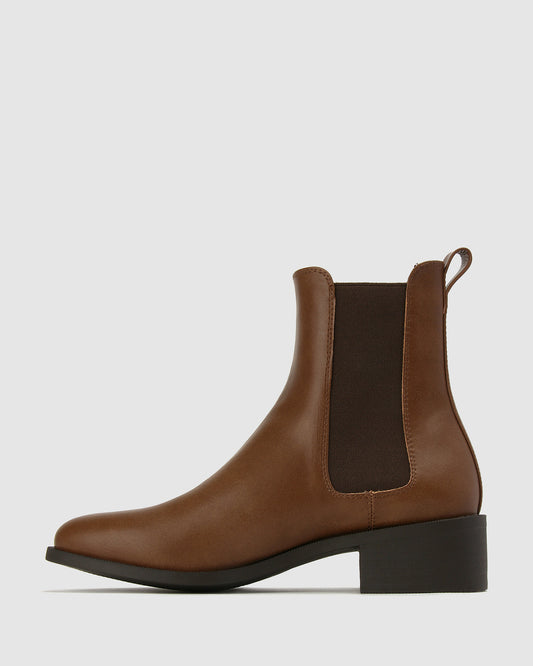 DINGO Round Toe Ankle Boots