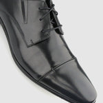 Wider Fit DEFIANT Leather Dress Shoes